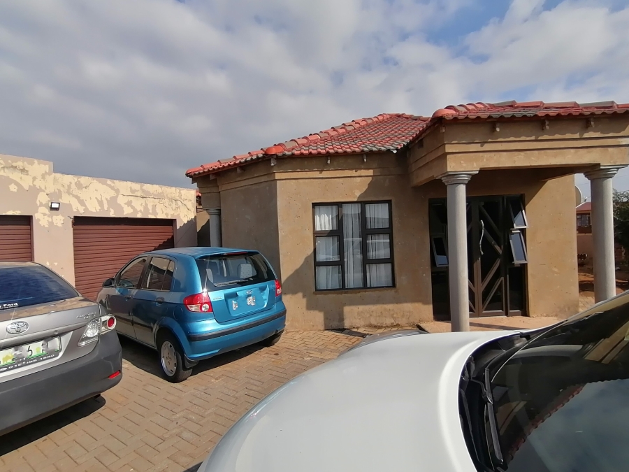 3 Bedroom Property for Sale in Jouberton North West